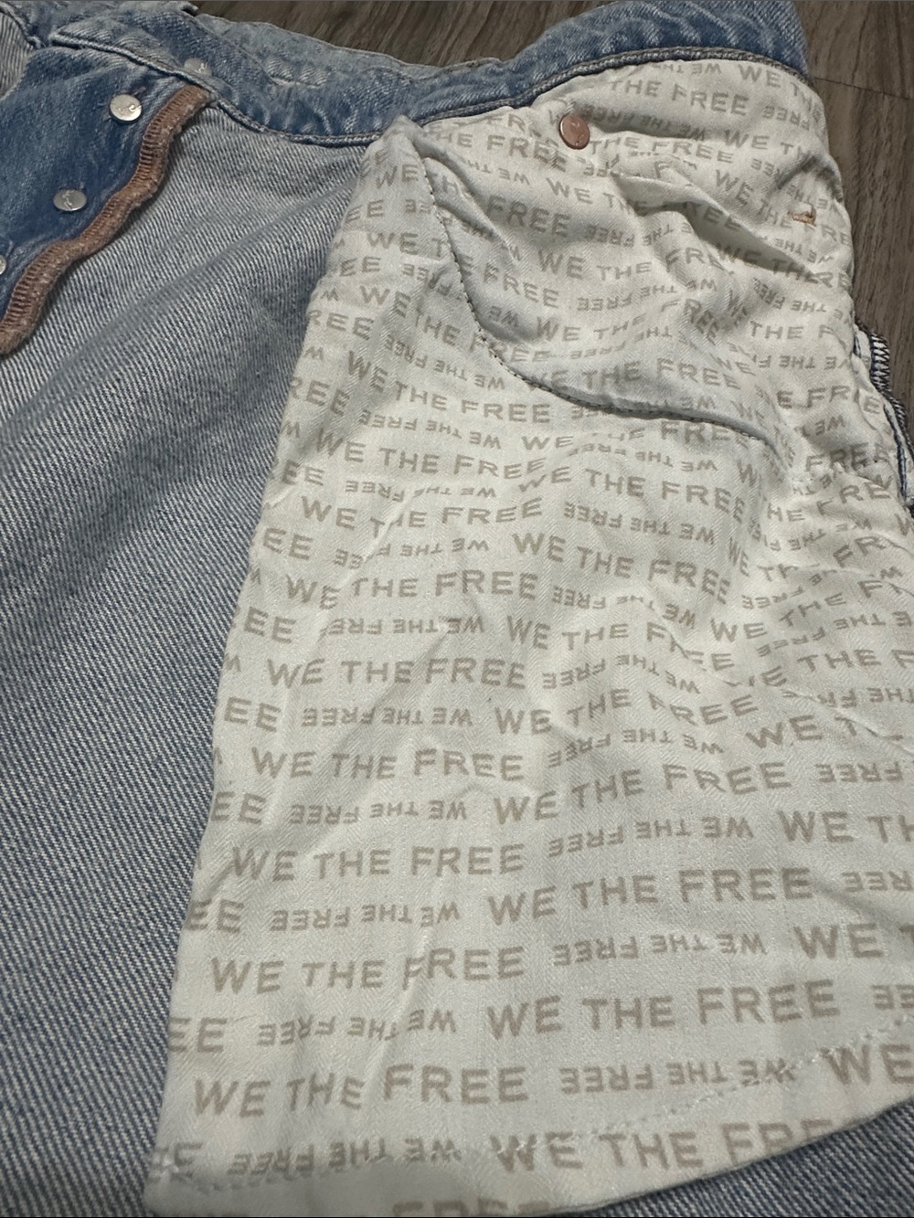 We The Free Wide-Leg High Waist Jeans – Statement Panelled Denim. - Picture 16 of 16